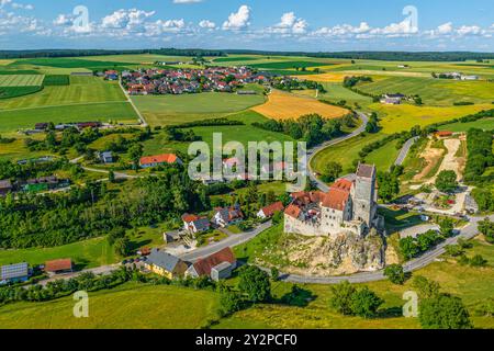 Vista del Härtsfeld nel Ries-Alb svevo intorno al castello di Katzenstein Foto Stock