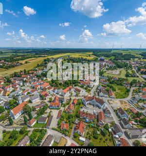 Vista della regione intorno a Buttenwiesen an der Zusam nel distretto svevo di Dillingen Foto Stock