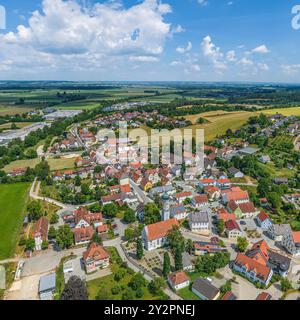 Vista della regione intorno a Buttenwiesen an der Zusam nel distretto svevo di Dillingen Foto Stock