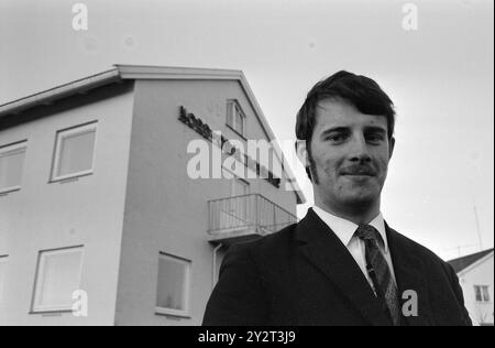 Effettivo 46-2-1971: Governerà il villaggio.il 23enne Einar Olav Skogholt guiderà il comune di terra e foresta Nord-Odal dal dal nuovo anno. Sarà il sindaco più giovane del paese. Foto: Ivar Aaserud / Aktuell / NTB ***FOTO NON ELABORATA*** questo testo dell'immagine è tradotto automaticamente Foto Stock