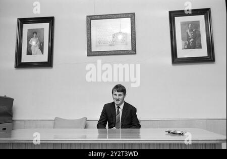 Effettivo 46-2-1971: Governerà il villaggio.il 23enne Einar Olav Skogholt guiderà il comune di terra e foresta di Nord-Odal dal dal nuovo anno. Sarà il sindaco più giovane del paese. Foto: Ivar Aaserud / Aktuell / NTB ***FOTO NON ELABORATA*** questo testo dell'immagine è tradotto automaticamente Foto Stock