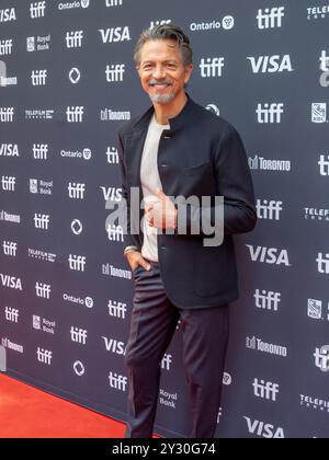 Settembre 11/2024 Benjamin Bratt sul Red Carpet 'Millers in Marriage al Toronto International Film Festival. Credito fotografico Jason Lynch (JL Media) Foto Stock