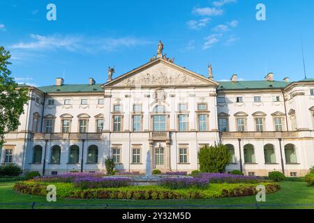 Il Palazzo Krasinski. Il Palazzo del Commonwealth. 9 agosto 2024. Varsavia, Polonia. Punto di riferimento. Foto Stock