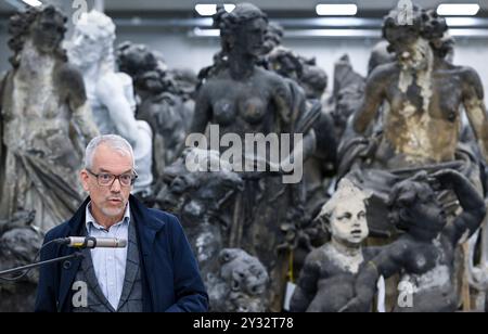 Potsdam, Germania. 11 settembre 2024. Martin Vogtherr, Direttore generale della Fondazione prussiana Palaces and Gardens, all'apertura del deposito di sculture del SPSG. Crediti: Jens Kalaene/dpa/Alamy Live News Foto Stock