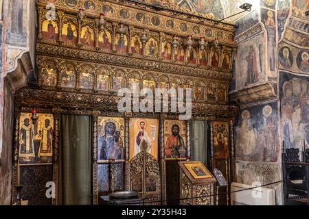 Monastero di Stavropoleos, detta anche chiesa, dedicata agli Arcangeli Michele e Gabriele, Bucarest, Romania Foto Stock