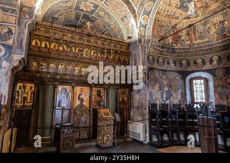 Monastero di Stavropoleos, detta anche chiesa, dedicata agli Arcangeli Michele e Gabriele, Bucarest, Romania Foto Stock