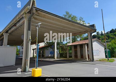 Nova Gorica, Slovenia - 7 settembre 2024. Un valico di frontiera tra Italia e Slovenia. Situato tra Nova Gorica, Slovenia e Gorizia, Italia Foto Stock