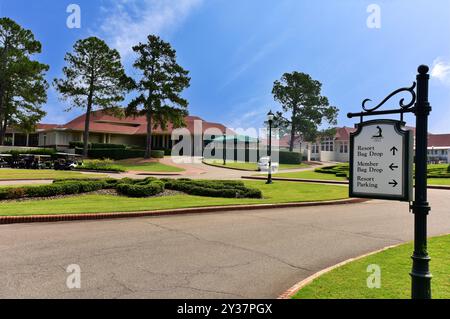 Pinehurst Resort Club House e campo da golf a Pinehurst, Noth Carolina. Foto Stock