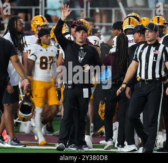 San Marcos, Texas, Stati Uniti. 12 settembre 2024. L'allenatore Kenny Dillingham dello stato dell'Arizona durante una partita di football NCAA tra Texas State e Arizona State il 12 settembre 2024 a San Marcos, Texas. Arizona State Won, 31-28. (Credit Image: © Scott Coleman/ZUMA Press Wire) SOLO PER USO EDITORIALE! Non per USO commerciale! Foto Stock