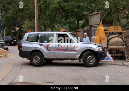 Il villaggio di Imlil, situato nelle montagne dell'alto Atlante alle porte del Parco Nazionale di Toubkal, è il punto di partenza per la salita del Monte Toubkal, wh Foto Stock