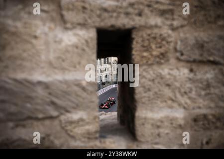 15 VILLAGOMEZ Rafael (mex), Van Amersfoort Racing, Dallara F2 2024, azione durante il 12° round del campionato FIA di Formula 2 2024 dal 13 al 15 settembre 2024 sul circuito di Baku City, a Baku, Azerbaigian - foto Eric Alonso / DPPI Foto Stock