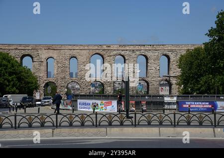 Acquedotto di Valens, Fatih, Istanbul, Turchia, Europa-Asia Foto Stock