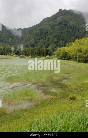 Lagoa da Furnas, Azzorre, Sao Miguel, Lagoa da Furnas, Furnas Foto Stock