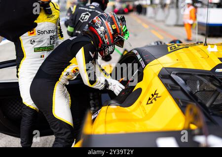 ANDRADE Rui (ang), TF Sport, Corvette Z06 GT3.R, ritratto durante la 6 ore 2024 di Fuji, 7° round del Campionato Mondiale Endurance 2024, dal 13 al 15 settembre 2024 sul circuito Fuji di Oyama, Shizuoka, Giappone - Photo Joao Filipe/DPPI credito: DPPI Media/Alamy Live News Foto Stock