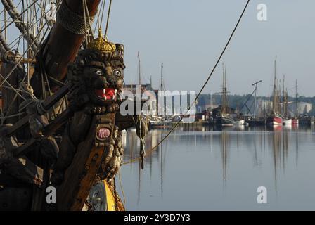 Figura della fregata russa Shtandart, Flensburg, Schleswig-Holstein, Germania, Europa Foto Stock