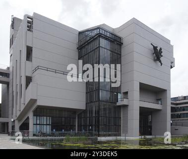 Leeds, West yorkshire, regno unito, 24 luglio 2019: Il roger stevens costruisce un edificio brutalista degli anni '1960 presso l'università di leeds Foto Stock