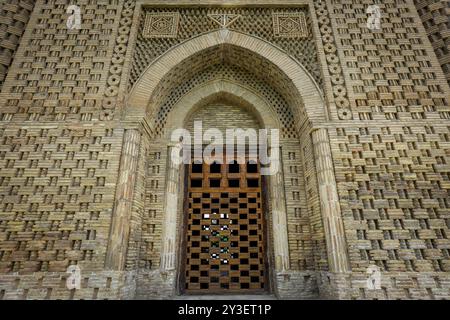 Bukhara, Uzbekistan - 10 maggio 2019: Mausoleo samanide nella città vecchia Foto Stock