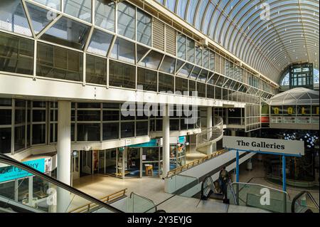 Basildon, Essex, Regno Unito - 11 settembre 2024: Il centro commerciale Eastgate di Basildon, quando è stato aperto, era il più grande centro commerciale al coperto d'Europa. Era un'operazione Foto Stock