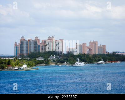 Nassau, Bahamas - 15 aprile 2008: Una vista del resort di lusso Atlantis, sull'Isola Paradiso Foto Stock