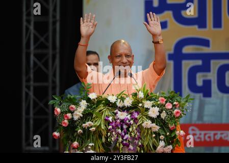 Lucknow, India. 13 settembre 2024. LUCKNOW, INDIA - 13 SETTEMBRE: Uttar Pradesh, primo ministro Yogi Adityanath con il vice cm Brajesh Pathak e altri durante la cerimonia del 4 ° giorno della fondazione del Dr. RAM Manohar Lohia Institute of Medical Sciences presso Indira Gandhi Pratishthan, il 13 settembre 2024 a Lucknow, India. (Foto di Deepak Gupta/Hindustan Times/Sipa USA ) credito: SIPA USA/Alamy Live News Foto Stock