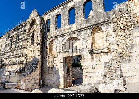 Porta d'Argento, storico ingresso del IV secolo al Palazzo di Diocleziano, Spalato, Croazia Foto Stock