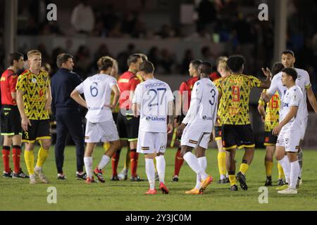 Brisbane, Australia. 14 settembre 2024. Perry Park, 14 settembre 2024: I giocatori stringono la mano a tempo pieno alla partita tra Moreton City Excelsior e Melbourne Victory nei quarti di finale di Coppa Australia al Perry Park Matthew Starling (Promediapix/SPP) credito: SPP Sport Press Photo. /Alamy Live News Foto Stock