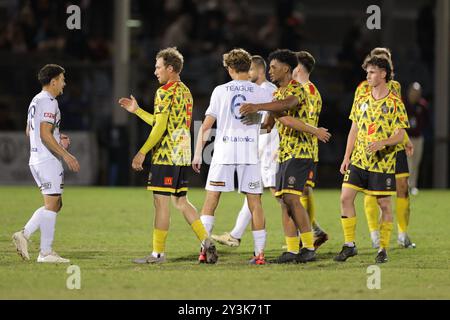 Brisbane, Australia. 14 settembre 2024. Perry Park, 14 settembre 2024: I giocatori stringono la mano a tempo pieno alla partita tra Moreton City Excelsior e Melbourne Victory nei quarti di finale di Coppa Australia al Perry Park Matthew Starling (Promediapix/SPP) credito: SPP Sport Press Photo. /Alamy Live News Foto Stock