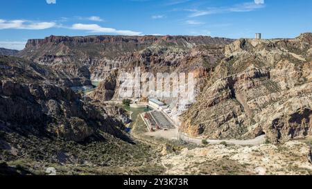 Atuel Canyon a San Rafael, Mendoza, Argentina foto aerea del fiume Atuel. Foto Stock