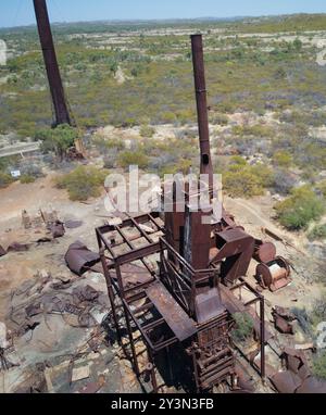 La fonderia di rame Kuridala e le rovine delle miniere nel Queensland settentrionale operarono all'inizio del XX secolo Foto Stock