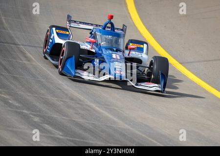 Libano, Tn, Stati Uniti. 14 settembre 2024. LINUS LUNDQVIST (R) (8) (SWE) di Stoccolma, Svezia, pratica per il Big Machine Music City Grand Prix presentato da Gainbridge al Nashville Superspeedway in Libano, Tennessee. (Credit Image: © Walter G. Arce Sr./ASP via ZUMA Press Wire) SOLO PER USO EDITORIALE! Non per USO commerciale! Foto Stock