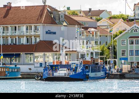 Kung'lv, Svezia - 15 luglio 2022: Traghetto via cavo Lasse-Maja che attraversa Marstrand e la terraferma. Foto Stock