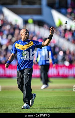 Edgbaston, Birmingham, Regno Unito. 14 settembre 2024. Vitality Blast T20 League Cricket Finals Day; semifinale, Gloucester, Sussex; Tymal Mills of Sussex Credit: Action Plus Sports/Alamy Live News Foto Stock