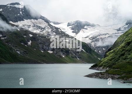 Kaprun, Austria. 11 luglio 2024. «Zell am SEE, Kaprun Mountain Reservoirs, Kaprun, Austria. Mooserboden, Wasserfallboden, Vacanze, escursionisti, turisti, Foto Stock