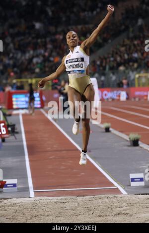 Bruxelles, Belgio. 14 settembre 2024. Larissa Iapichino partecipa alla finale di salto lungo femminile al Diamond League 2024 di Bruxelles, in Belgio, 14 settembre 2024. Crediti: Zhao Dingzhe/Xinhua/Alamy Live News Foto Stock