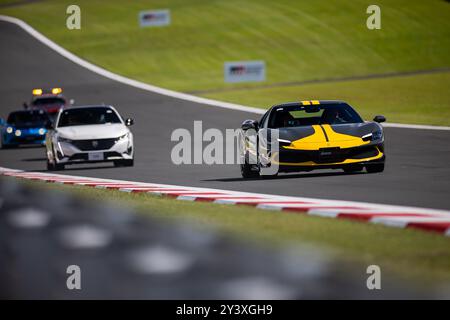 Illustrazione del giro d'onore durante la 6 ore di Fuji 2024, 7° round del Campionato Mondiale Endurance 2024, dal 13 al 15 settembre 2024 sul circuito Fuji Speedway di Oyama, Shizuoka, Giappone Foto Stock