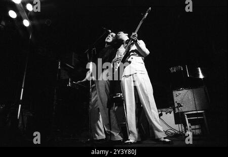 Gruppo indie rock Kilburn and the High Roads concerto dal vivo Londra gennaio 1975 Foto Stock