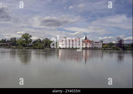 Castello Neuhaus am Inn, visto da Schaerding, bassa Austria, Austria, Europa Foto Stock