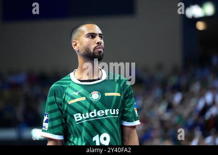 Wetzlar, Germania. 15 settembre 2024. Wetzlar, Germania, 15 settembre 2024: Philipp Ahouansou ( 19 Wetzlar ) durante la partita Liqui Moly Handball-Bundesliga tra HSG Wetzlar e TSV Hannover-Burgdorf alla Buderus-Arena di Wetzlar, GERMANIA. (Julia Kneissl/SPP) credito: SPP Sport Press Photo. /Alamy Live News Foto Stock