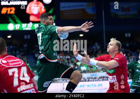 Wetzlar, Germania. 15 settembre 2024. Wetzlar, Germania, 15 settembre 2024: Stefan Cavor ( 77 Wetzlar ) durante la partita Liqui Moly Handball-Bundesliga tra HSG Wetzlar e TSV Hannover-Burgdorf alla Buderus-Arena di Wetzlar, GERMANIA. (Julia Kneissl/SPP) credito: SPP Sport Press Photo. /Alamy Live News Foto Stock