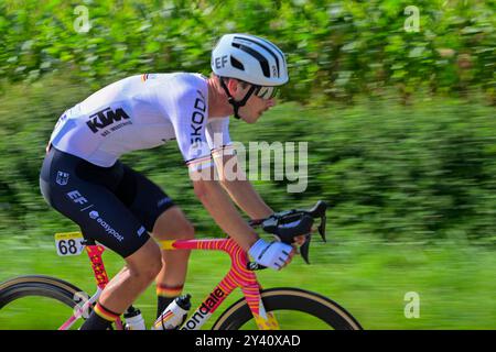 Jonas Elite (Deutschland, Germania, GER) Strassenrennen/European Continental Championships Men Elite Road Race von Heusden-Zolder nach Hasselt (129 km) ore 15. Settembre 2024. Die Radsport EM/Straßenradsport-Europameisterschaften 2024 (2024 UEC Road European Championships) der Union Européenne de Cyclisme von 11. bis 15. Settembre 2024 a der belgischen Provinz Limburg. EuroRoad24, EuroRoad 2024. Foto Stock