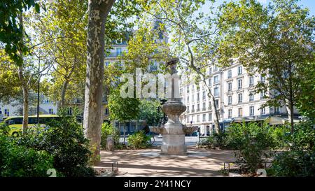 Parigi, Francia, Place Pasdeloup o Square de la Place Pasdeloup nell'11° arrondissement di Parigi, solo editoriale. Foto Stock