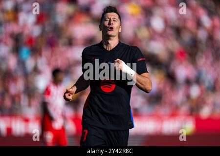 Girona, Spagna. 15 settembre 2024. Robert Lewandowski del Barcellona reagisce durante la partita di calcio della Liga tra il Girona FC e il Barcellona a Girona, in Spagna, il 15 settembre 2024. Crediti: Joan Gosa/Xinhua/Alamy Live News Foto Stock