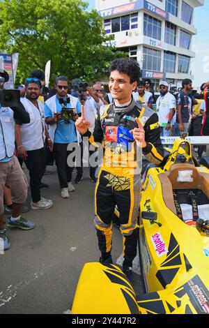 Chennai, INDIA. 15 settembre 2024. Mohamed Ryan di Chennai Turbo Riders festeggia la sua vittoria in gara 2 del terzo round dell'Indian Racing League a Chennai, INDIA. Crediti: Ranjith Kumar/Alamy Live News. Foto Stock