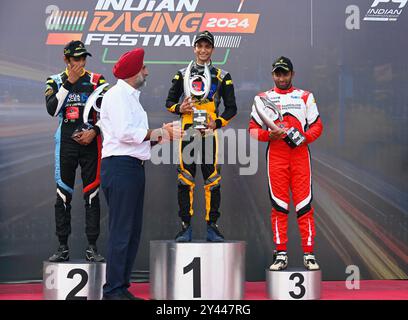 Chennai, INDIA. 15 settembre 2024. Mohamed Ryan di Chennai Turbo Riders festeggia la sua vittoria in gara 2 del terzo round dell'Indian Racing League a Chennai, INDIA. Crediti: Ranjith Kumar/Alamy Live News. Foto Stock