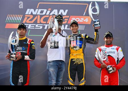 Chennai, INDIA. 15 settembre 2024. Mohamed Ryan di Chennai Turbo Riders festeggia la sua vittoria in gara 2 del terzo round dell'Indian Racing League a Chennai, INDIA. Crediti: Ranjith Kumar/Alamy Live News. Foto Stock