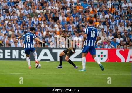 Pepê azione durante la partita tra FC Porto e SC Farense a Estádio do Dragão, Porto Foto Stock