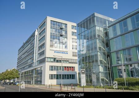 Studio Berlino, Am Studio, Adlershof, Treptow-Köpenick, Berlino, Deutschland Foto Stock