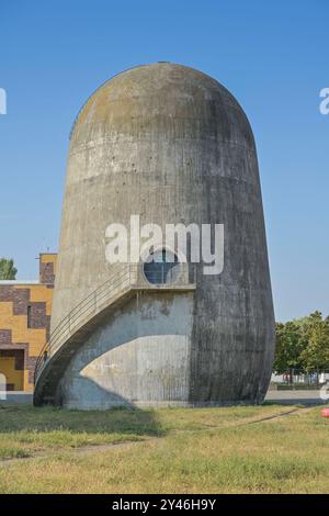 Trudelturm, Zum Trudelturm, Adlershof, Treptow-Köpenick, Berlino, Deutschland *** Trudelturm, Zum Trudelturm, Adlershof, Treptow Köpenick, Berlino, Germania Foto Stock