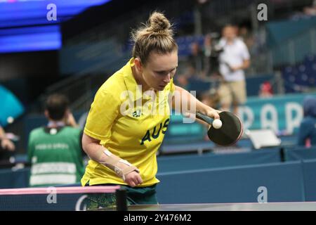 Melissa Tapper dell'Australia nel Para Ping-tavolo - Singles donna - WS10 alle partite Paralimpiche 2024 a Parigi, Francia Foto Stock