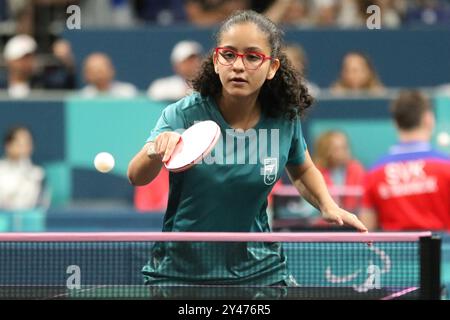 Evellyn SANTOS del Brasile nel Para Table Tennis - Women's Singles - WS11 alle partite paralimpiche 2024 a Parigi, Francia Foto Stock